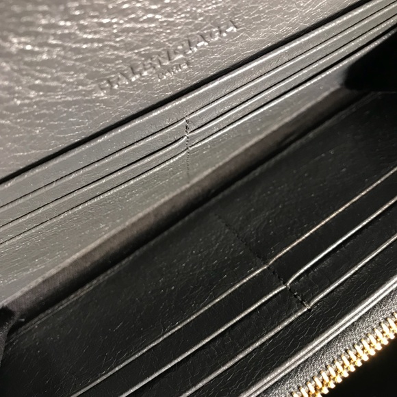 Authentic Balenciga wallet - Picture 4 of 4